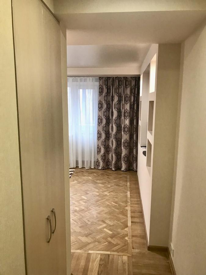 Апартаменты Квартира-студия Киев Экстерьер фото